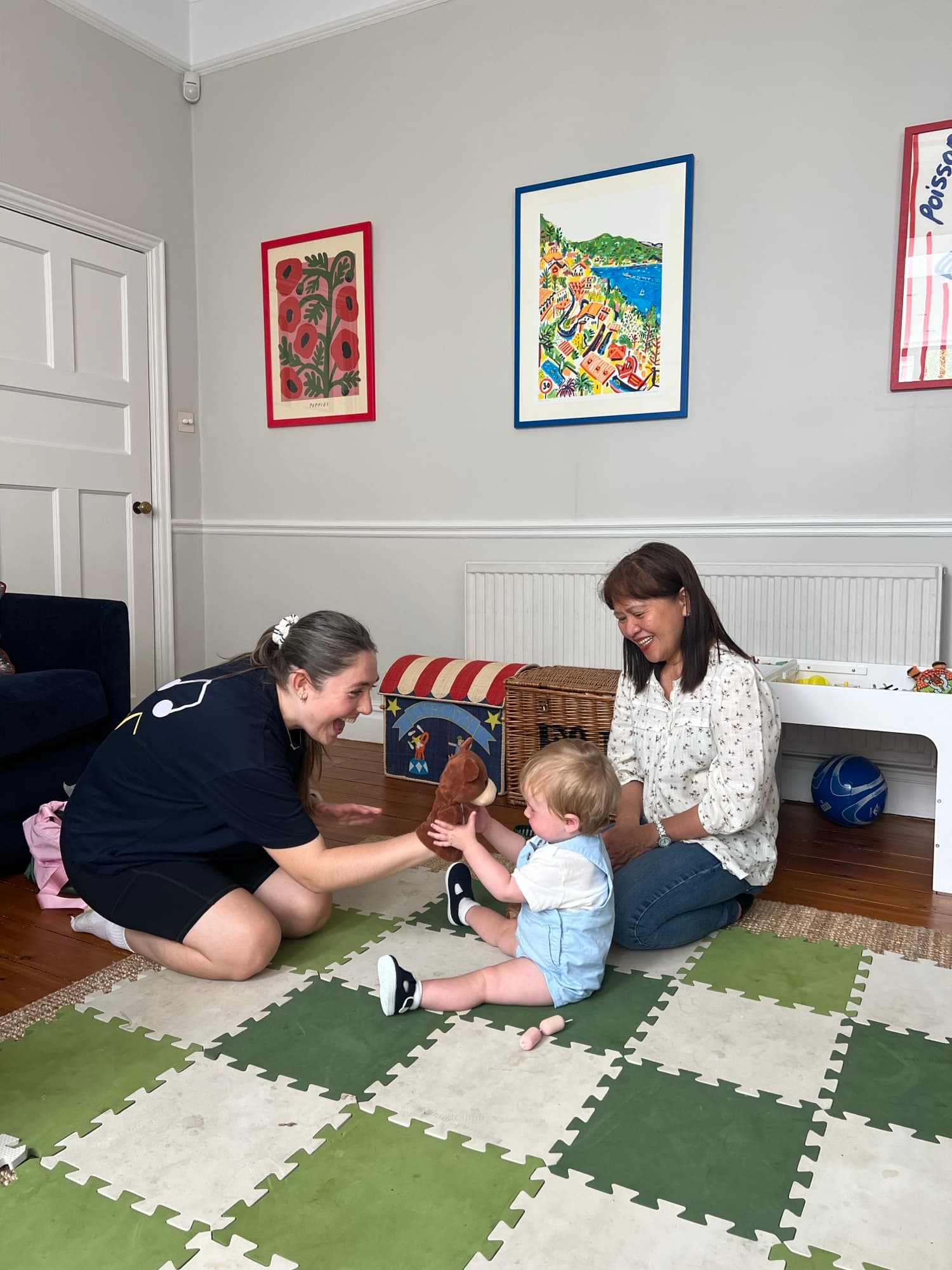 Puppet play with a parent